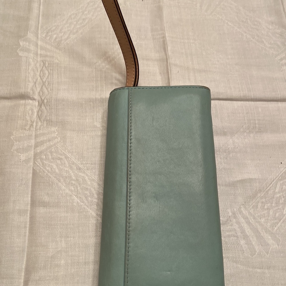 Kate Spade Wallet - Picture 4 of 5